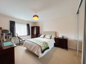 Photo 21- click for photo gallery